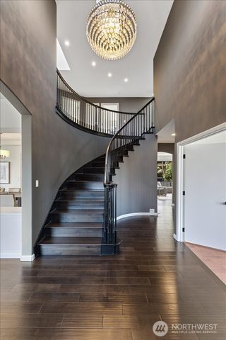 8145 5th Avenue SW, Seattle, WA 98106