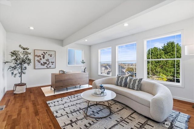 8145 5th Avenue SW, Seattle, WA 98106