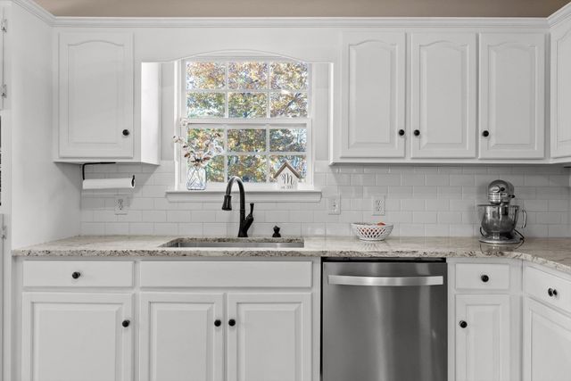 6442 Veronica Drive, Ooltewah, TN 37363