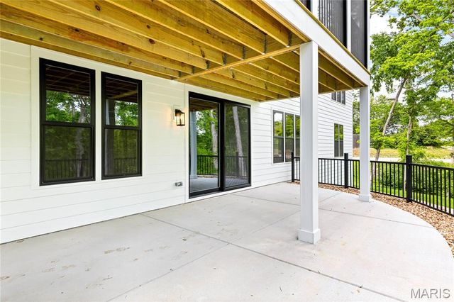218 Ella Rose Lane, St Charles, MO 63304