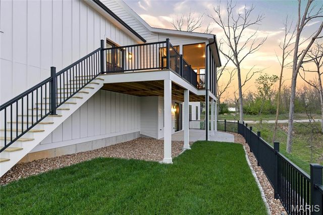 218 Ella Rose Lane, St Charles, MO 63304