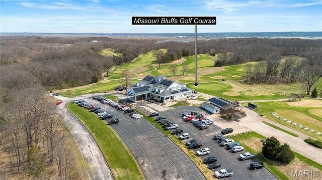 218 Ella Rose Lane, St Charles, MO 63304