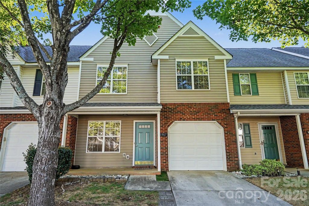 11907 Maria Ester Court, Charlotte, NC 28277