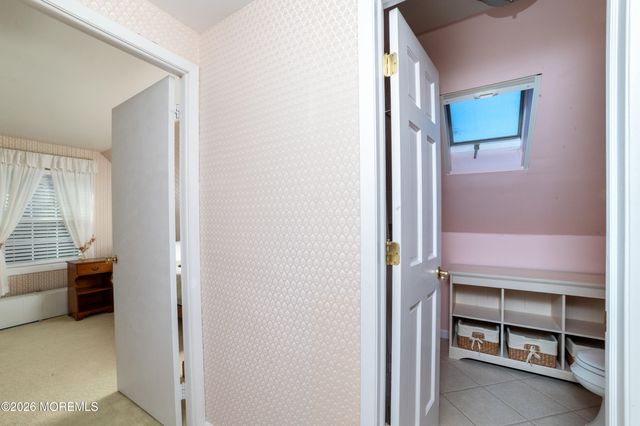 2 Brentwood Road, Matawan, NJ 07747