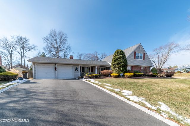 2 Brentwood Road, Matawan, NJ 07747