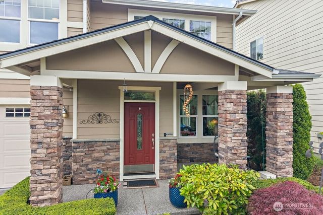 220 246th Court NE, Sammamish, WA 98074