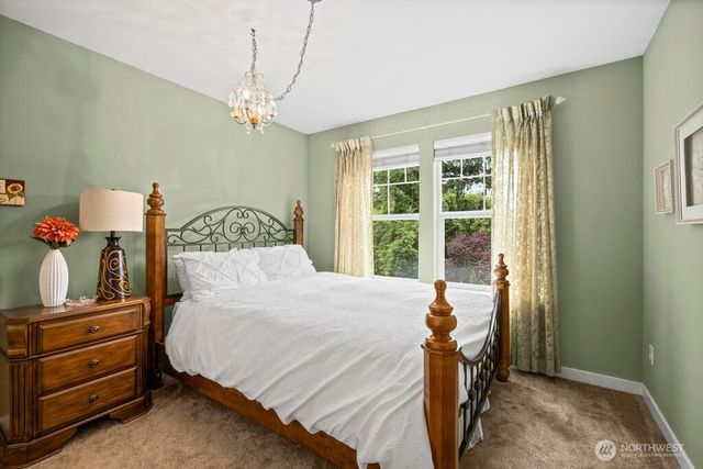 220 246th Court NE, Sammamish, WA 98074