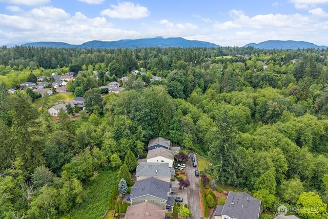 220 246th Court NE, Sammamish, WA 98074