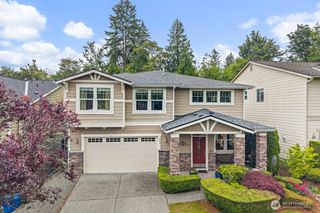 220 246th Court NE, Sammamish, WA 98074