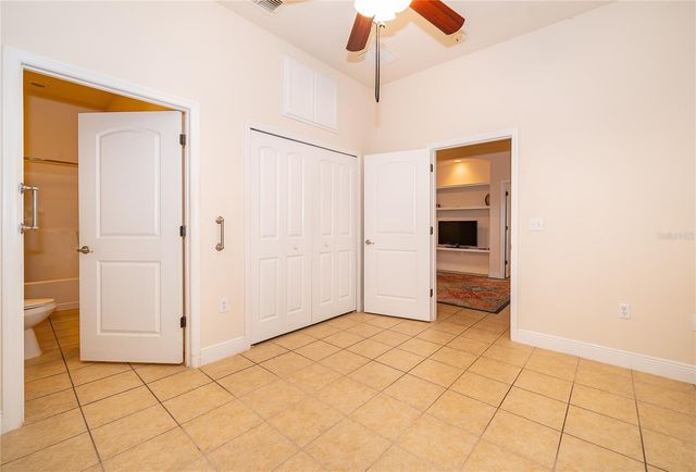 1075 DAVID WALKER DRIVE C-1, Tavares, FL 32778