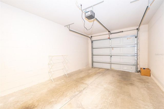 1075 DAVID WALKER DRIVE C-1, Tavares, FL 32778