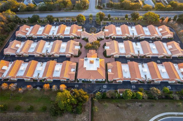 1075 DAVID WALKER DRIVE C-1, Tavares, FL 32778