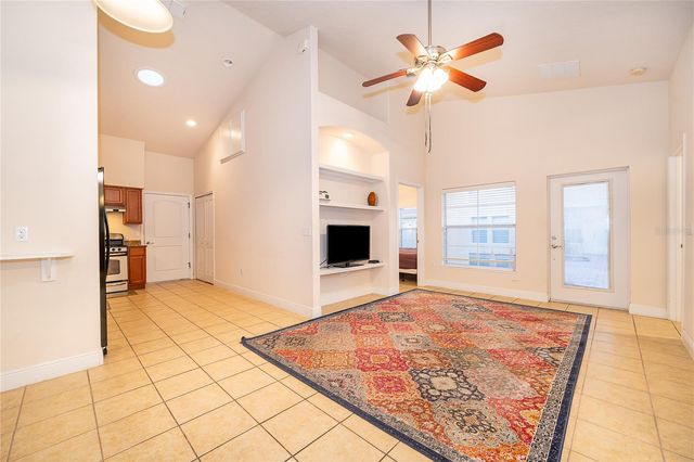 1075 DAVID WALKER DRIVE C-1, Tavares, FL 32778