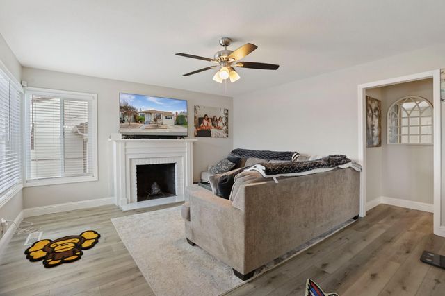 163 Hillcrest Ave, Pittsburg, CA 94565