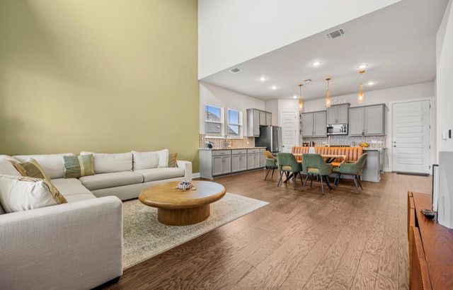 4904 Escape Rivera DR, Austin, TX 78747