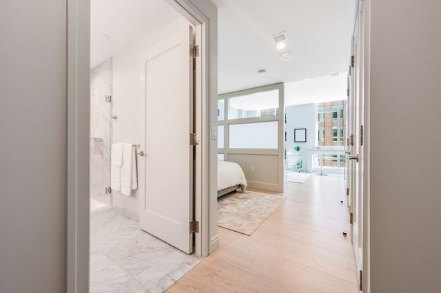 135 Seaport Blvd 1712, Boston, MA 02210