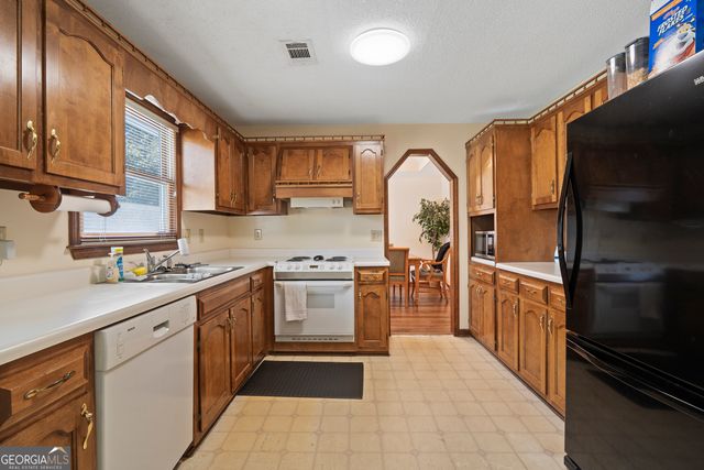 120 Bransford Drive, Macon, GA 31216