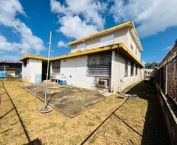 510 510 205-12, Carolina, PR 00985