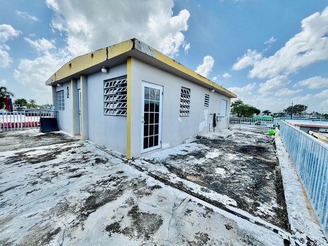 510 510 205-12, Carolina, PR 00985