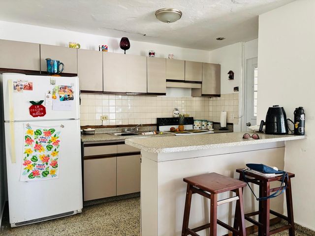 510 510 205-12, Carolina, PR 00985