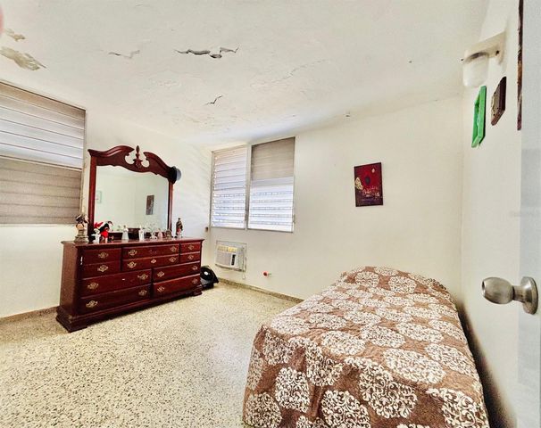 510 510 205-12, Carolina, PR 00985
