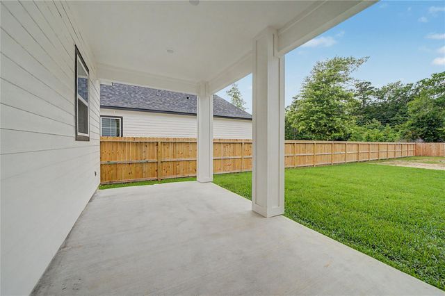 30912 Brown Pine Street, Huffman, TX 77336