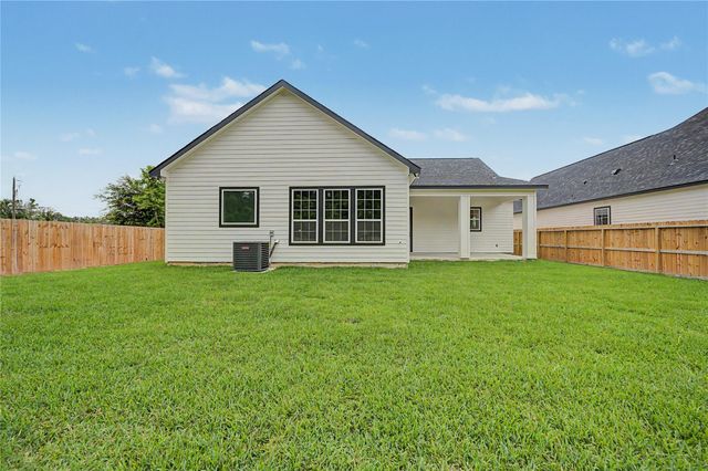 30912 Brown Pine Street, Huffman, TX 77336