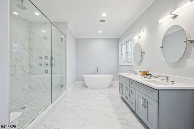 63 Hillside Ave, Livingston Twp., NJ 07039