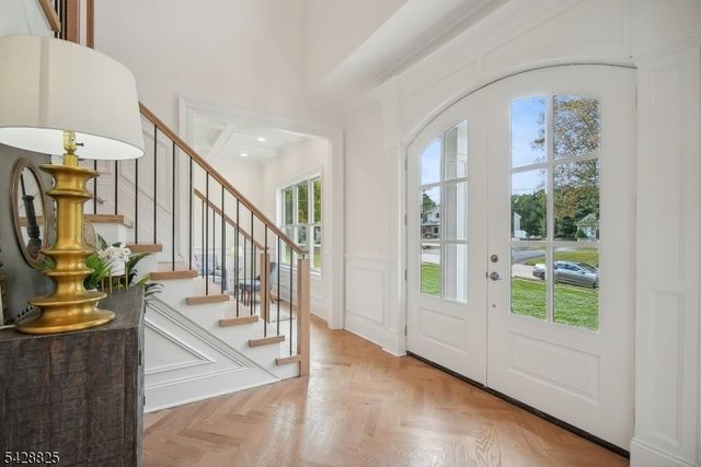 63 Hillside Ave, Livingston Twp., NJ 07039