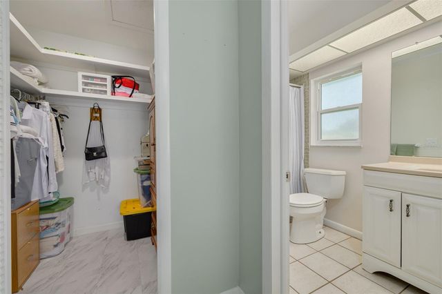 8960 140TH STREET, Seminole, FL 33776