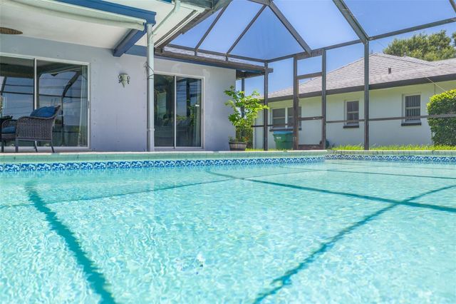 8960 140TH STREET, Seminole, FL 33776