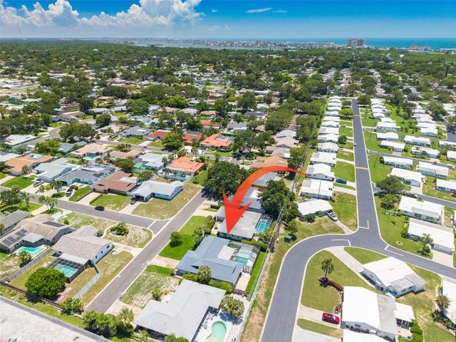 8960 140TH STREET, Seminole, FL 33776