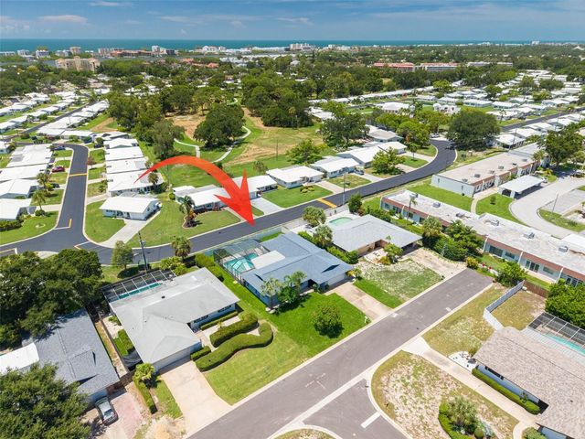 8960 140TH STREET, Seminole, FL 33776