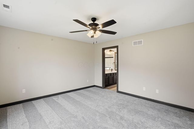 3452 Jamestown Drive, Zanesville, OH 43701