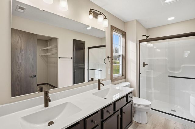 3452 Jamestown Drive, Zanesville, OH 43701