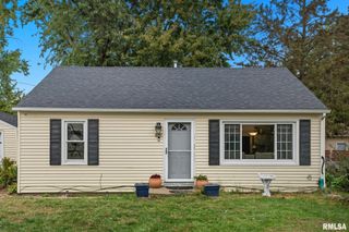 5007 48TH Street, Moline, IL 61265