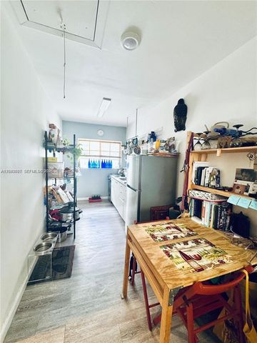 330 74th Street 15, Miami Beach, FL 33141