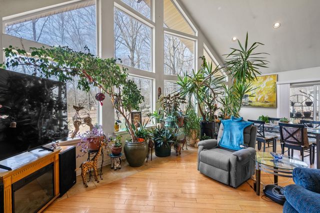 225 Toleman Road, Washingtonville, NY 10992