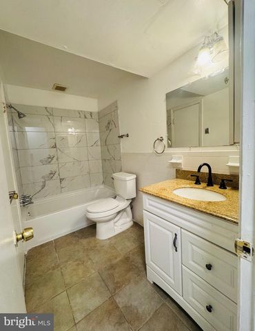 7990 LAKECREST DR, Greenbelt, MD 20770