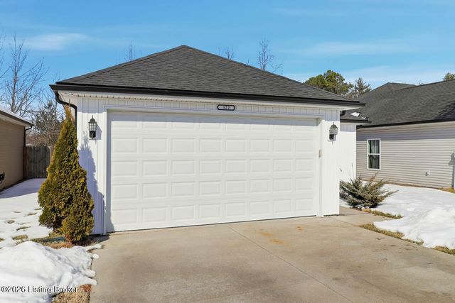 322 Jackson Way, Charlestown, IN 47111