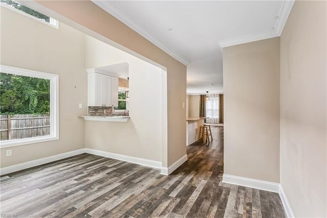 12 Edith Key ST, Hampton, VA 23666