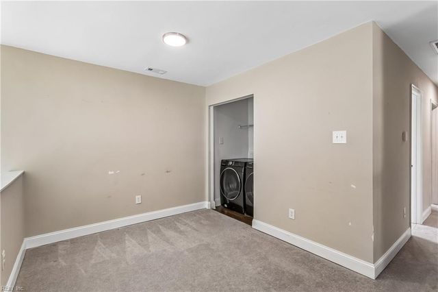 12 Edith Key ST, Hampton, VA 23666