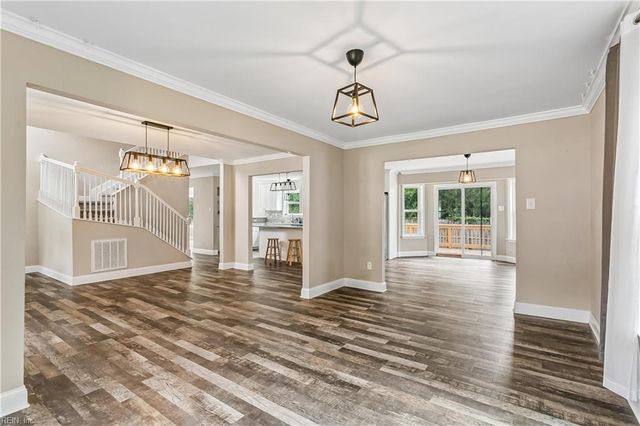 12 Edith Key ST, Hampton, VA 23666