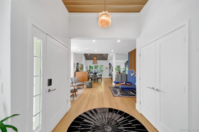 35 Landing Drive, Dobbs Ferry, NY 10522