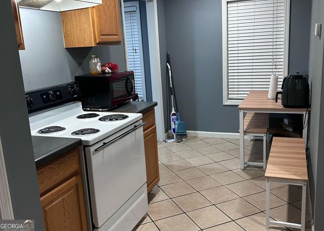 100 GORDONS LAKE Drive, Temple, GA 30179