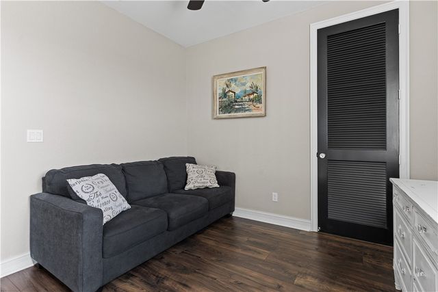 5616 40th Avenue, Vero Beach, FL 32967