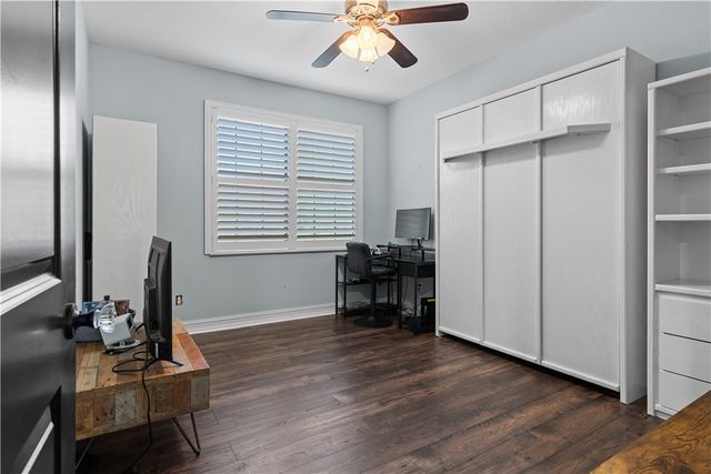 5616 40th Avenue, Vero Beach, FL 32967