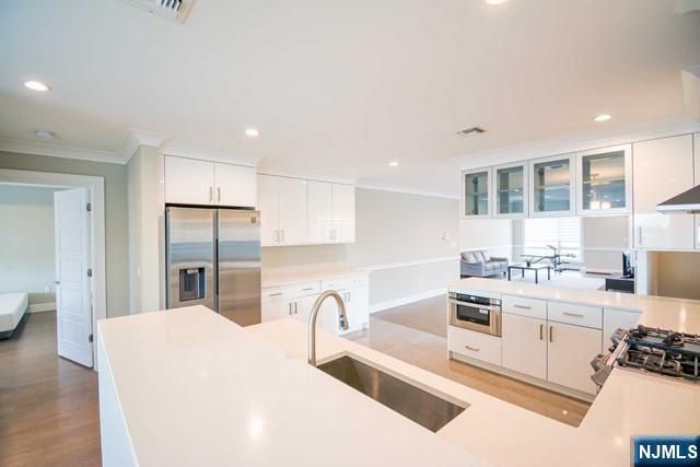 56 W Ruby Avenue 2FL, Palisades Park, NJ 07650