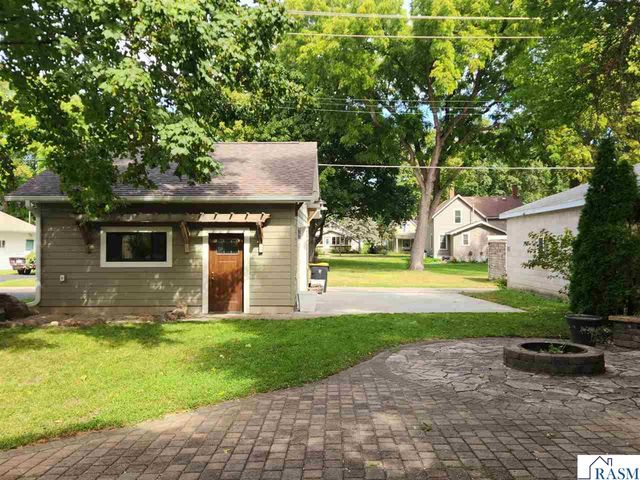 622 Nicollet Avenue, North Mankato, MN 56003