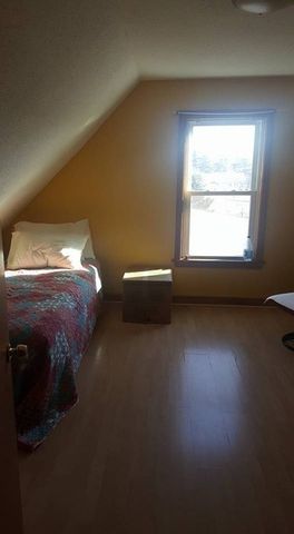 13 Knowlton St, Somerville, MA 02145